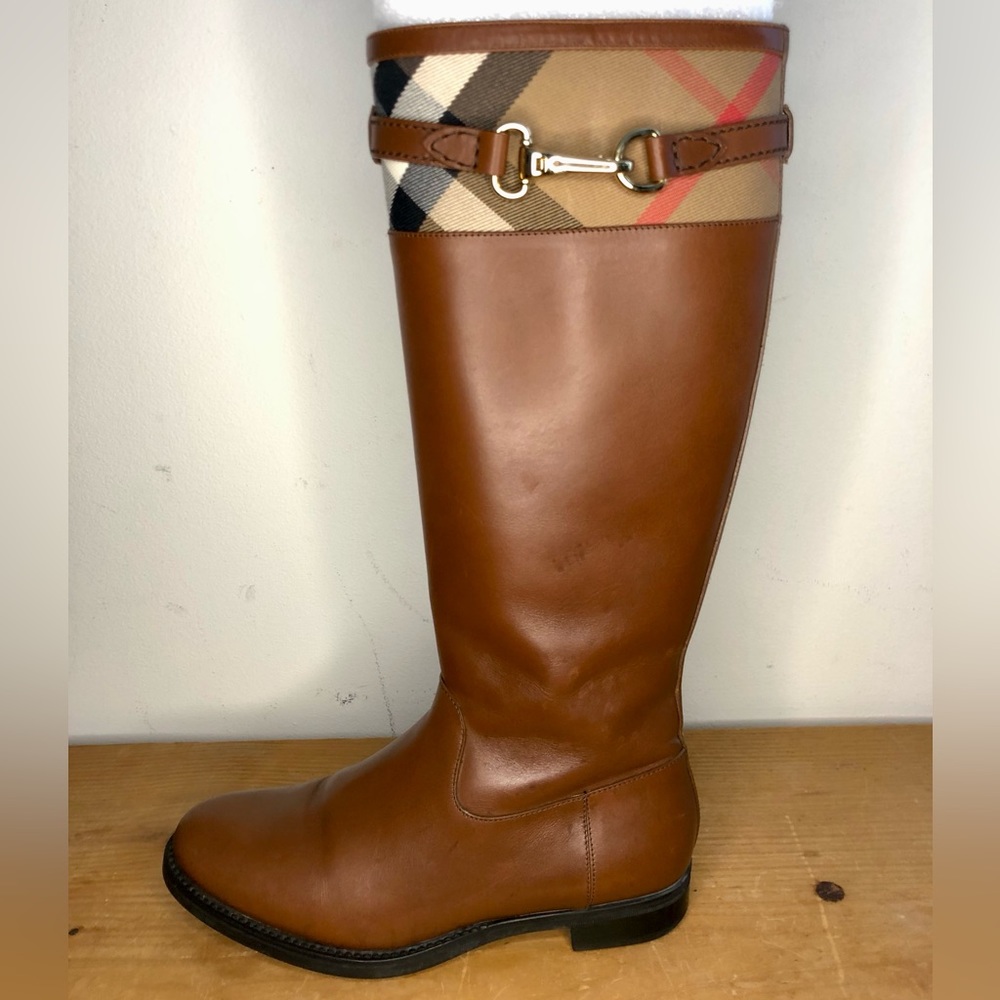 Burberry Dougal Check Trim Riding Boot Size 6.5 - Picture 2 of 13